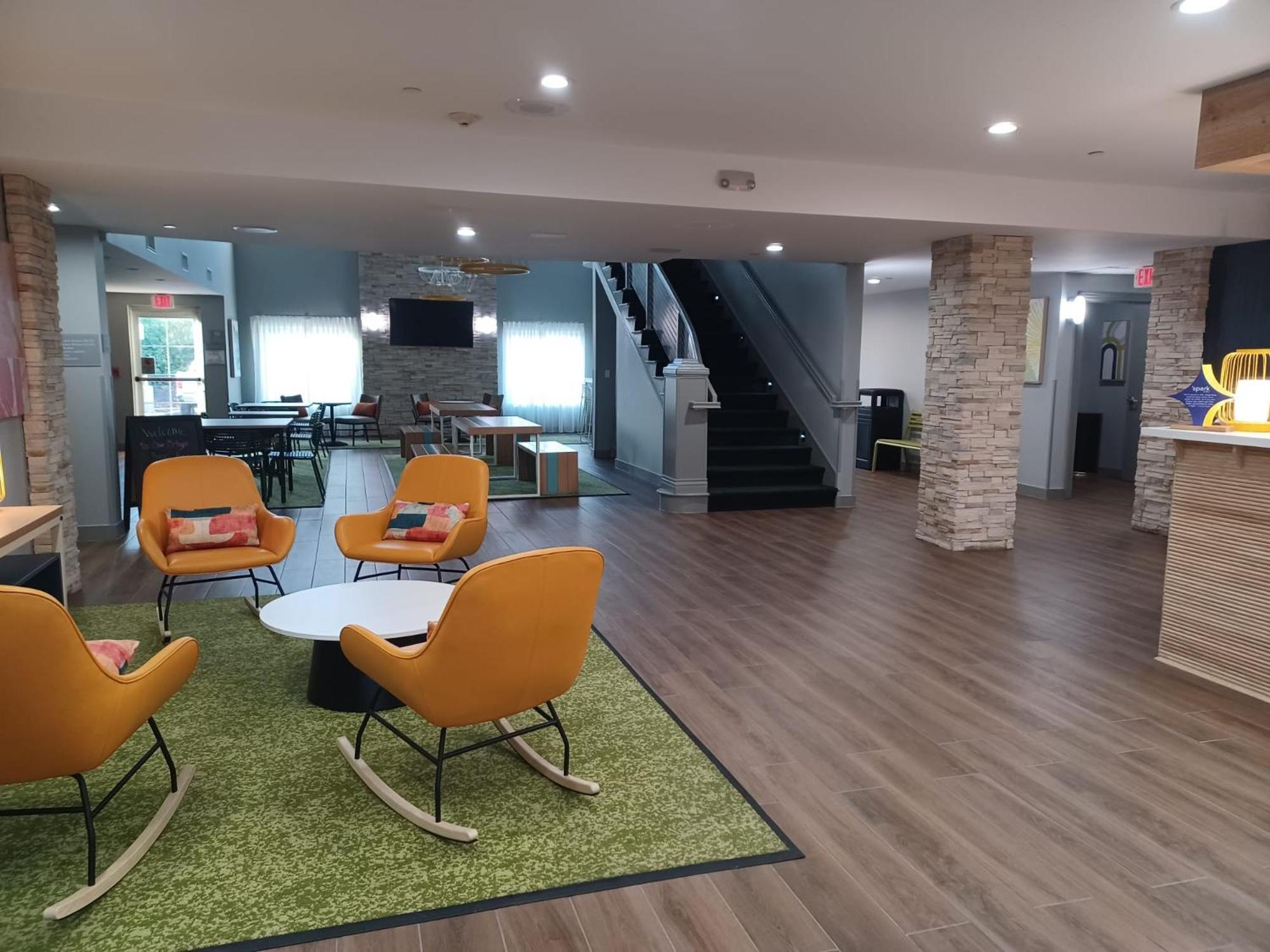 Spark By Hilton Redlands Zewnętrze zdjęcie