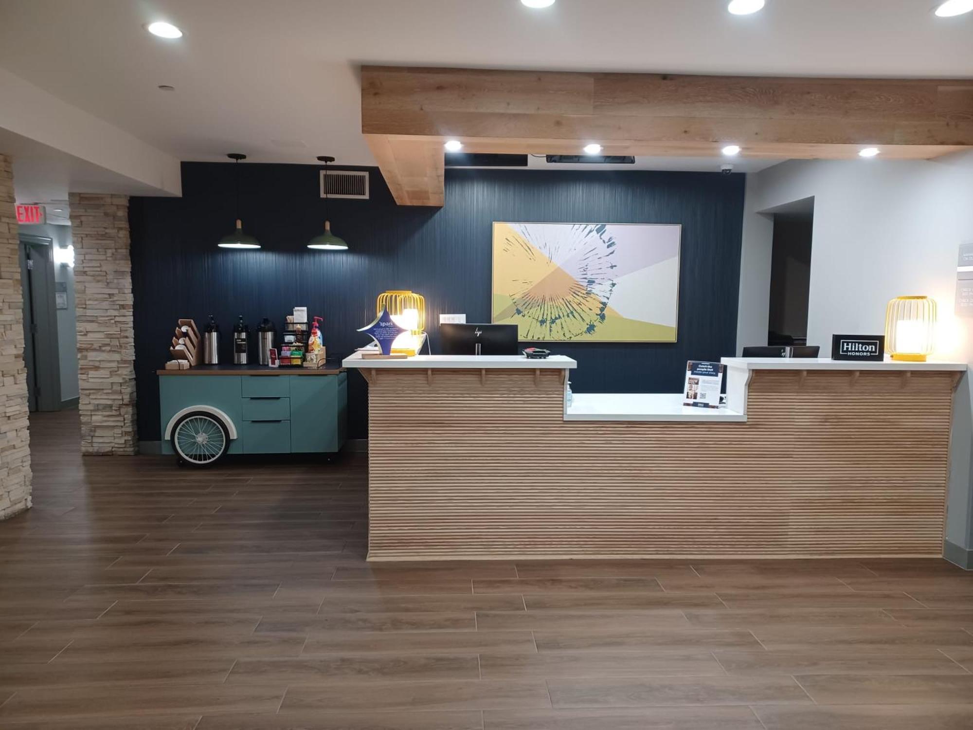 Spark By Hilton Redlands Zewnętrze zdjęcie