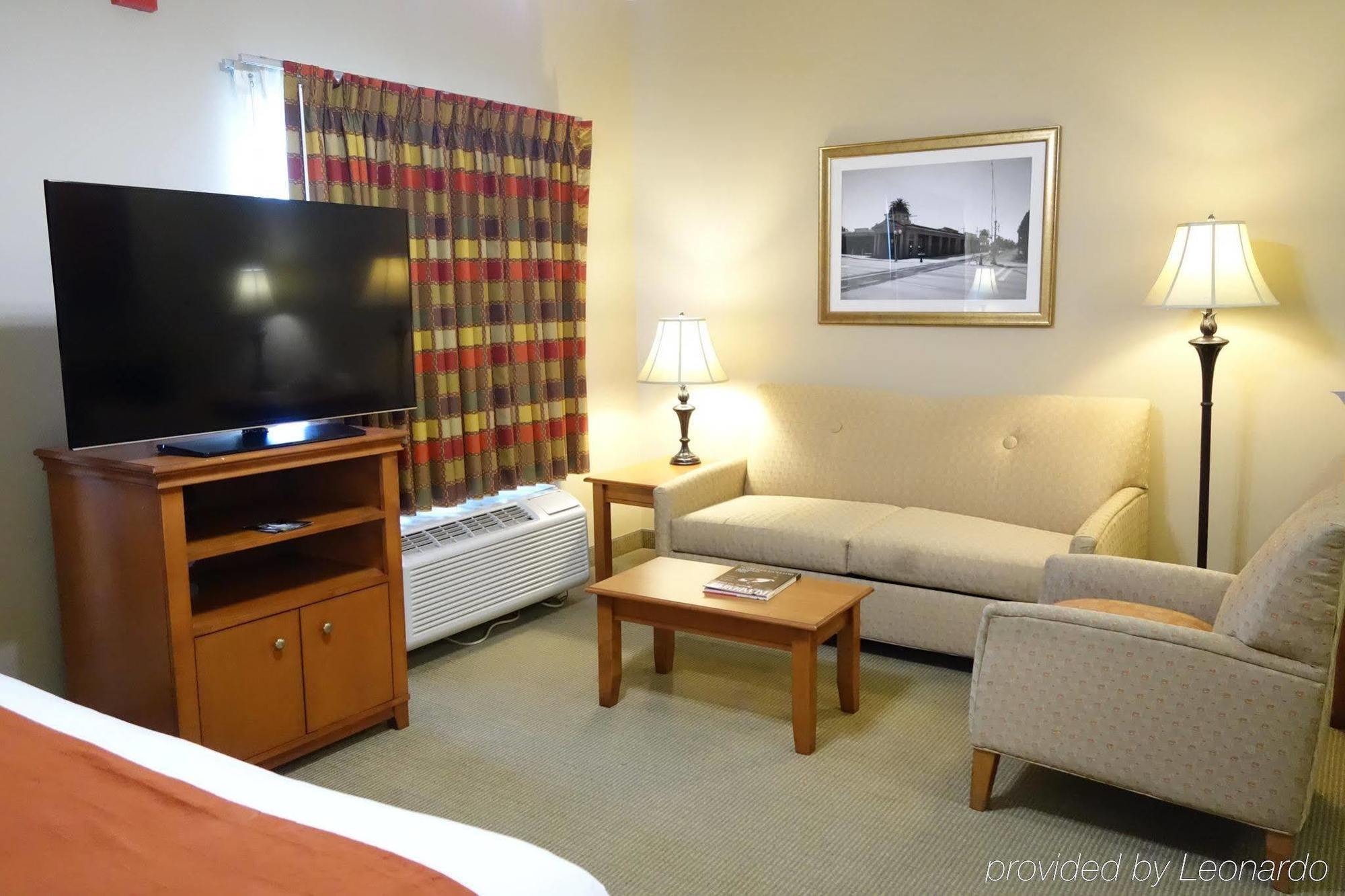 Spark By Hilton Redlands Zewnętrze zdjęcie